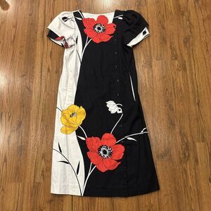 Abrizzi Dress Womens 8 Snap Closure Pockets Black White Red Floral Art Artsy